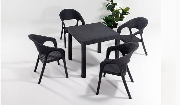 Garden Rattan Masa Takımı