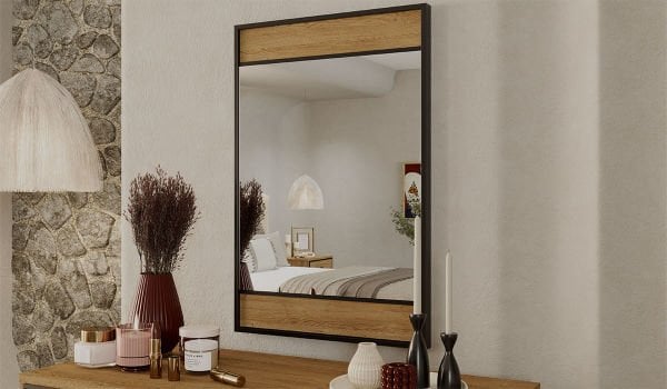 Megan Şifonyer Aynası